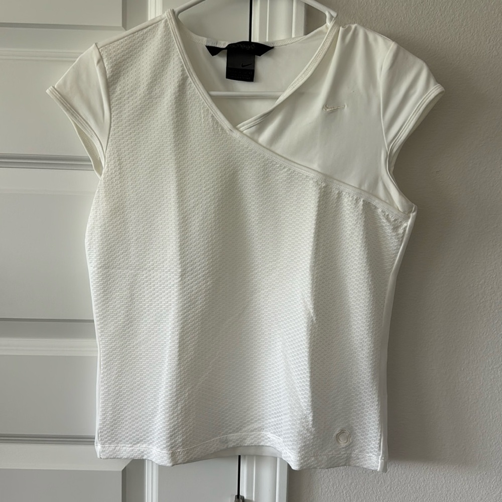 Nike Sphere Top